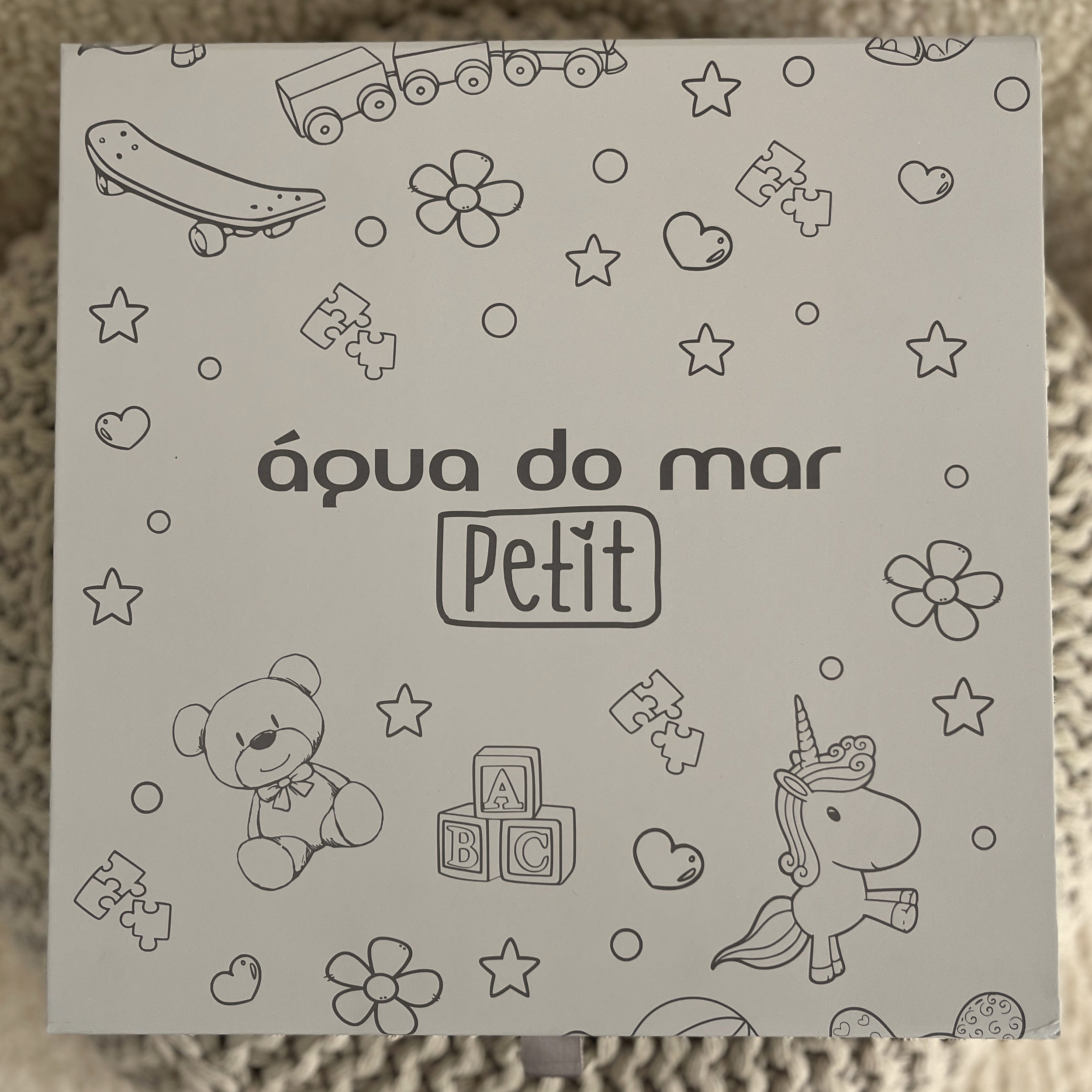 Kit Pyjama Toys – kit créatif pour enfants avec pyjama à colorier et accessoires