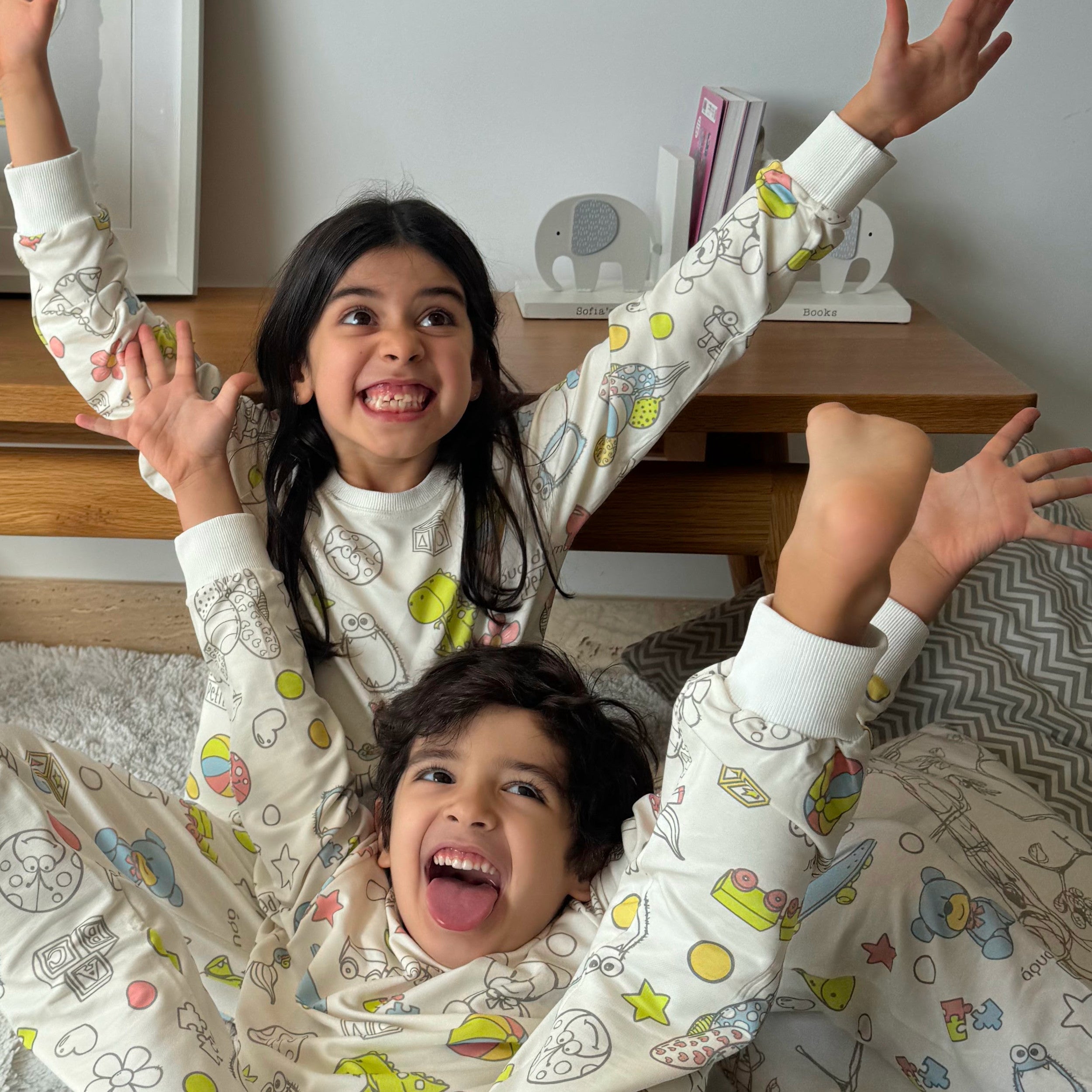 Kit Pyjama Toys – kit créatif pour enfants avec pyjama à colorier et accessoires